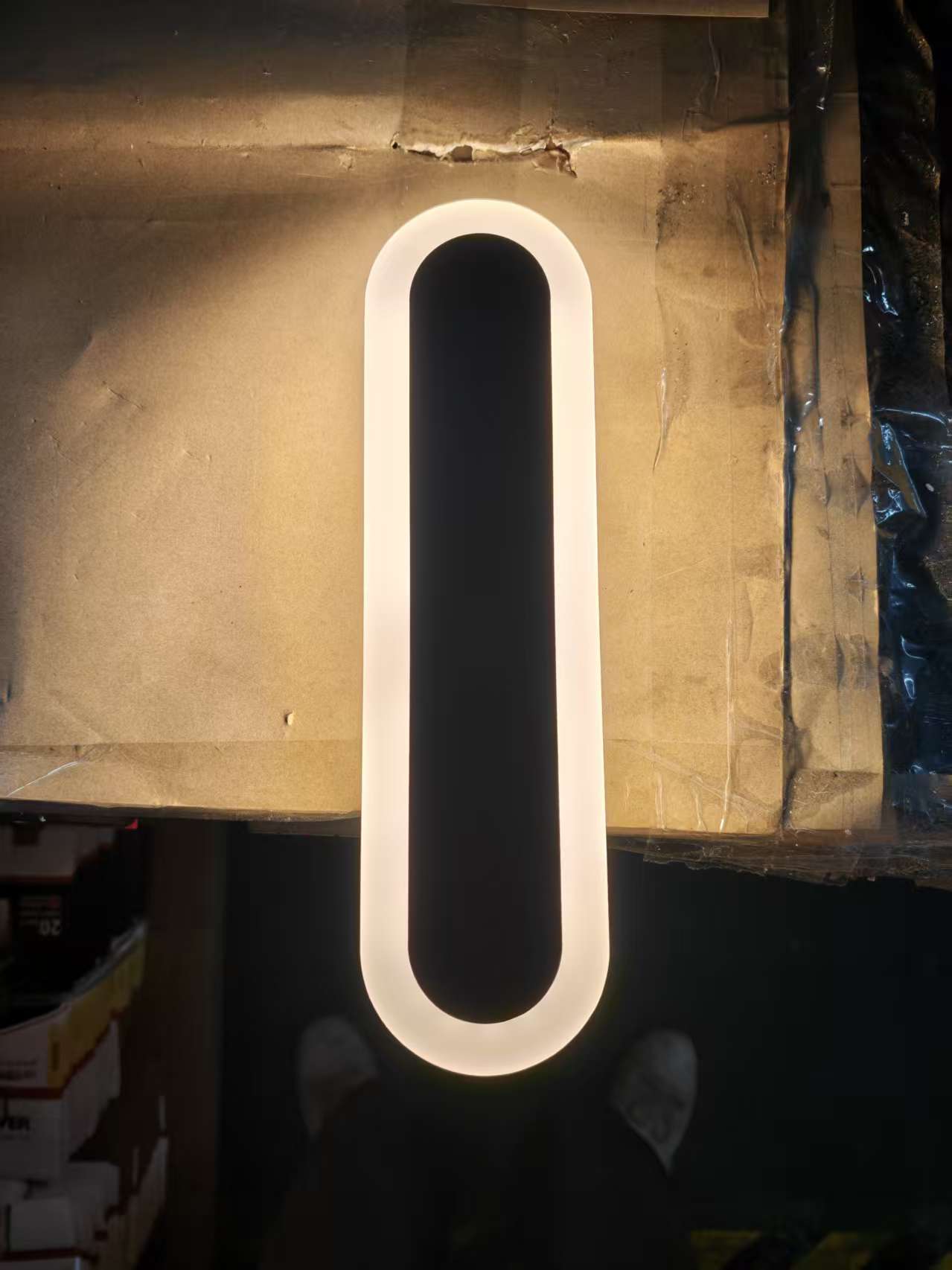 Corps noir - Tête ronde