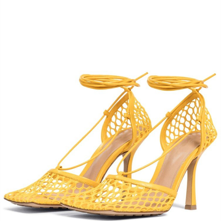 Jaune