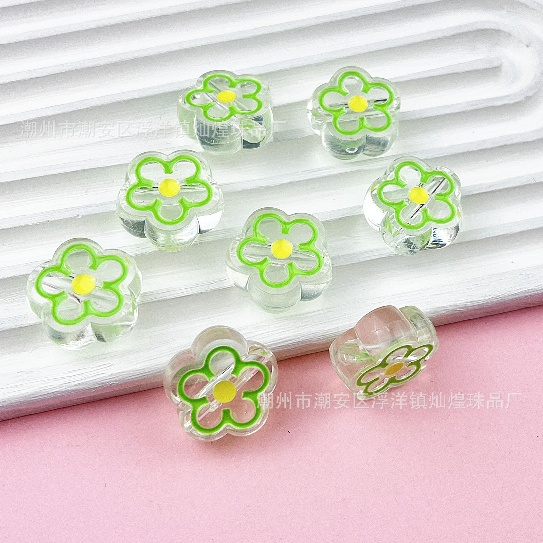 Oil-dripping sunflower light green