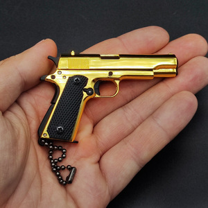 2023 TS 1:3 altın renk 1911 tam Metal tabanca modeli oyuncak anahtarlık Mini tabanca modeli anahtarlık - Product Image 4