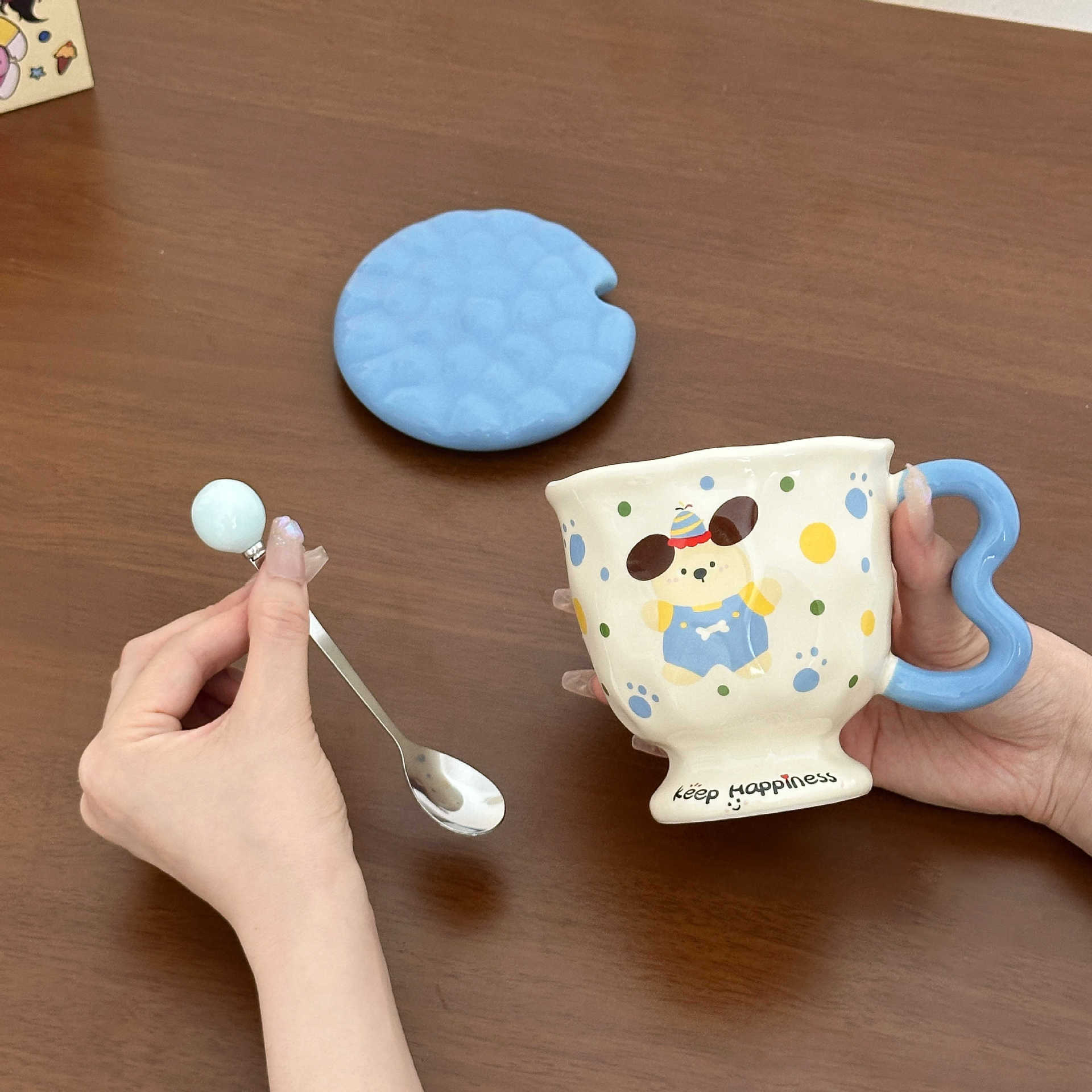 ฝาปิดช้อนลายลูกสุนัขสีฟ้า