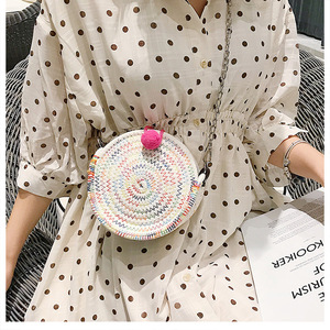 Patrón de diseño de bolso de mano de macramé hecho a mano de paja para chicas con concha bonita - Product Image 5