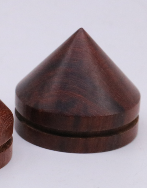 Brown Wood: 33mmX28mmX8mm