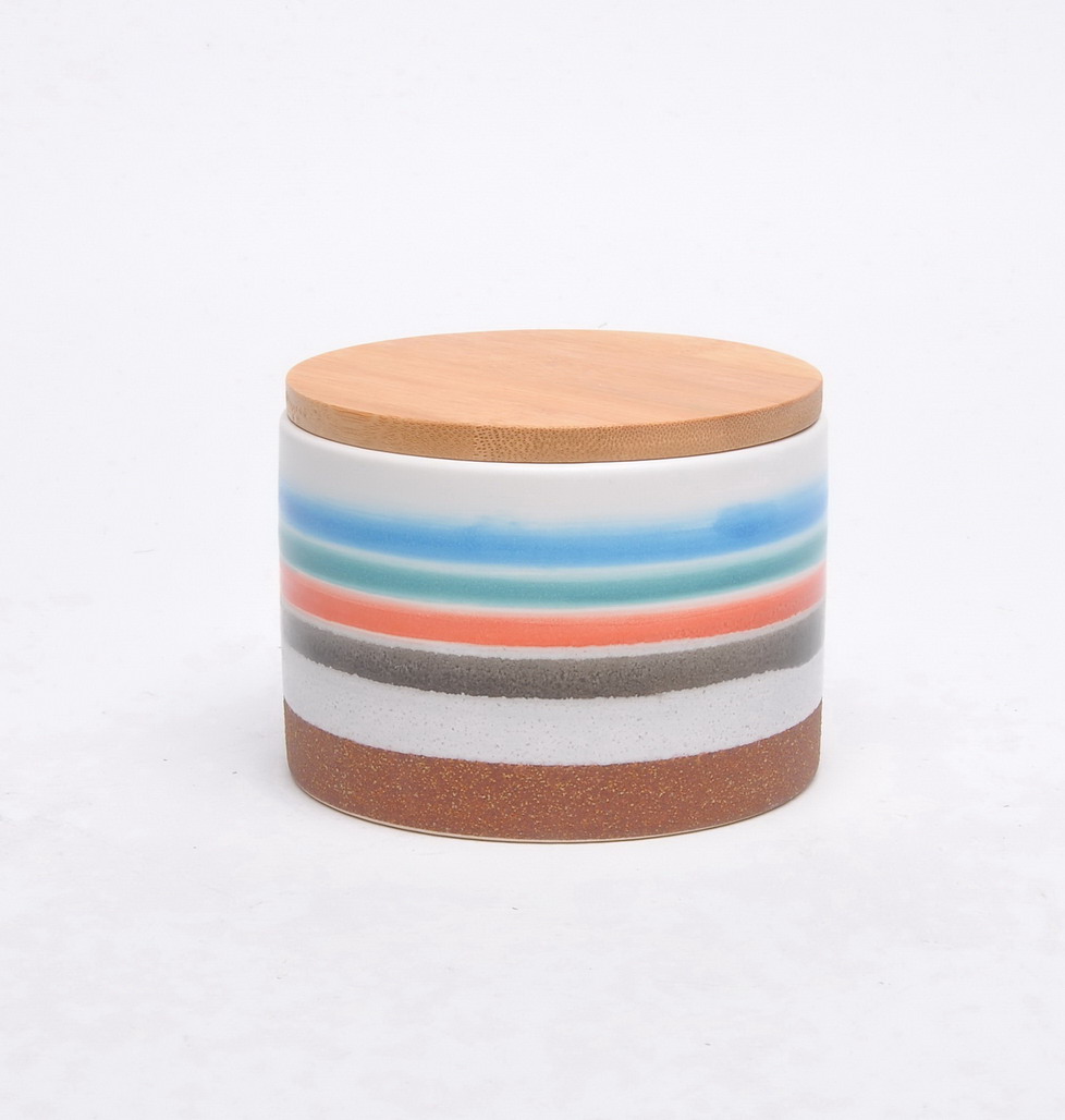 Custom wholesale hand painted bamboo lid empty ceramic candle jar for luxury home decoration
