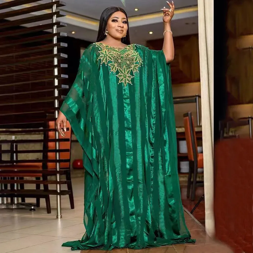 2023 abito lungo africano con ricamo verde di lusso per le donne abiti da sera da sera per donna elegante abito caftano musulmano Eid