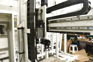 Energie effiziente automatische vertikale Entlade maschine mit großer Kapazität - Product Image 2