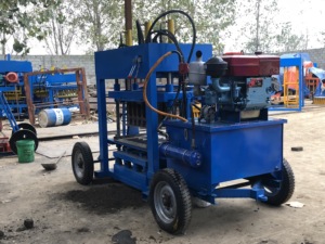 QT4-30 स्वचालित गूंथ ब्लॉक मोल्डिंग मशीन शुरू व्यापार कंपन ब्लॉक ईंट बनाने मशीनरी बिक्री के लिए अच्छी कीमत - Product Image 5