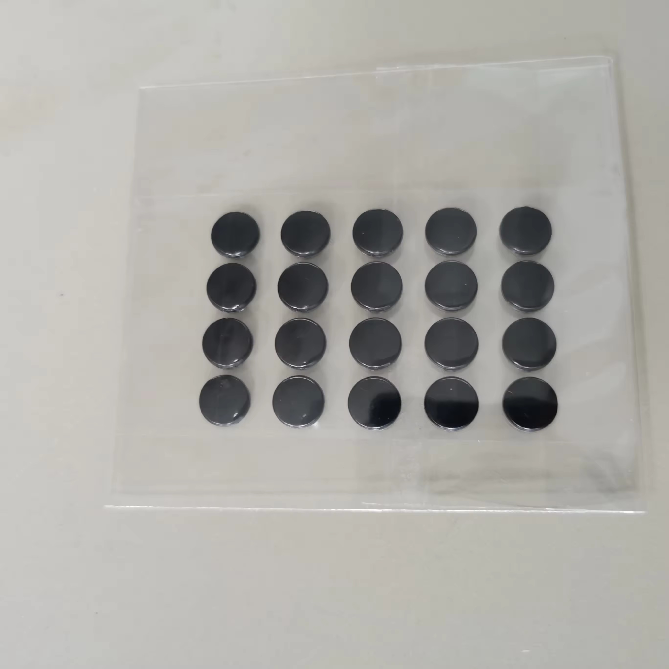20pcs-6.5mm Black Control + Silence