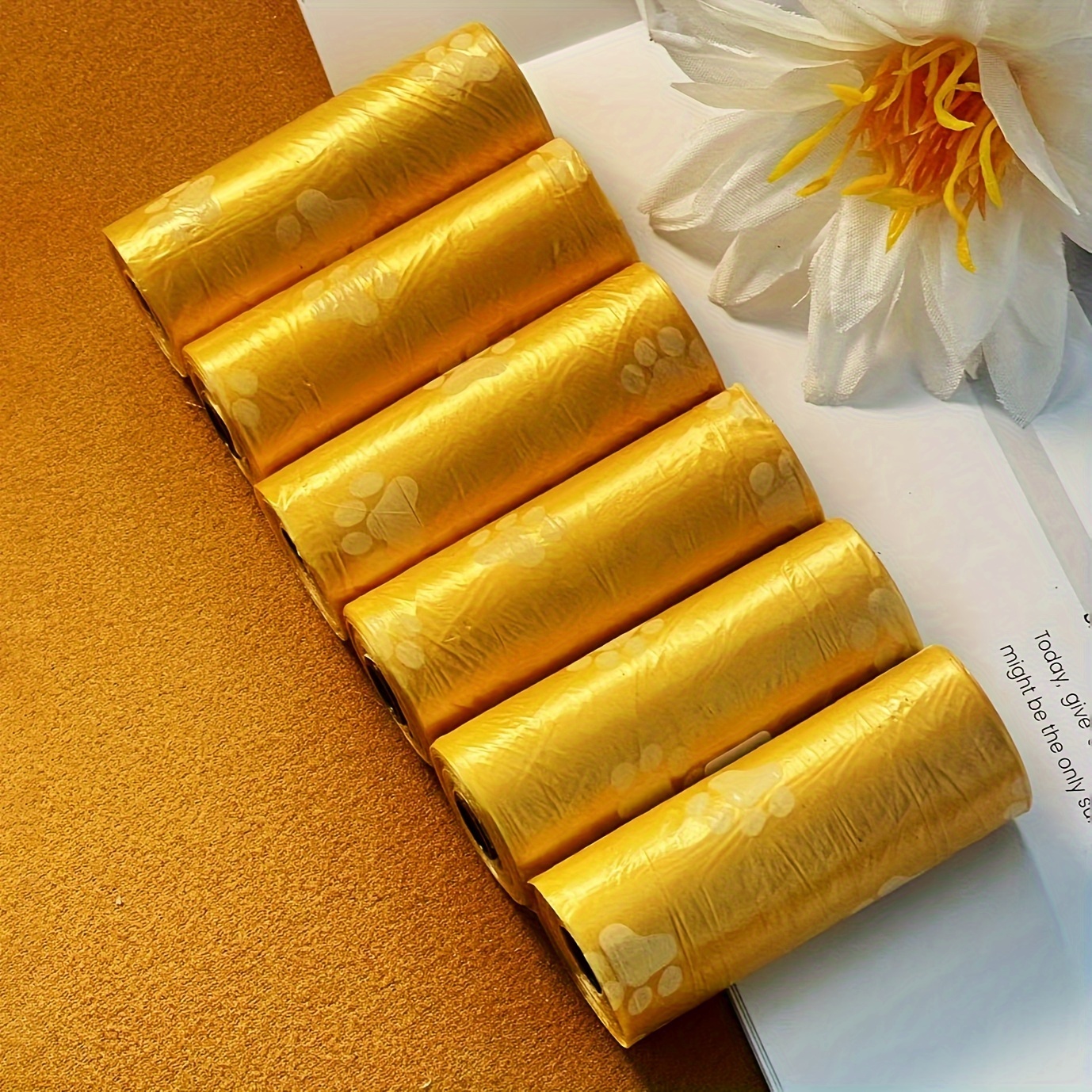 สีเหลือง