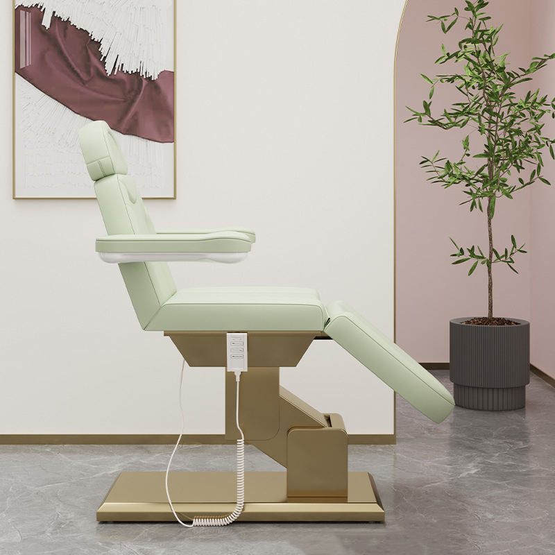 สีเขียว