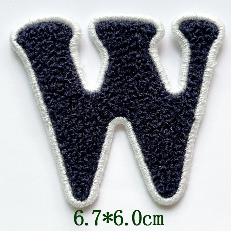 Grande lettre W bleu marine
