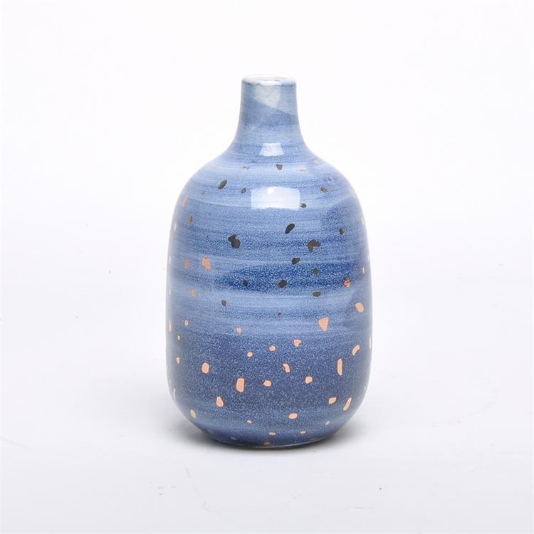 Modern Christmas decorative ceramic vase ceramic mini vase with golden pattern for house decor