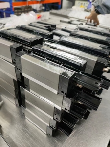 Replace HGH20CA <strong>Linear</strong> <strong>Guide</strong> <strong>Blocks</strong> High Precision <strong>Linear</strong> <strong>Guide</strong> <strong>Block</strong> for 20mm HGR20 <strong>Linear</strong> Rail - Product Image 3