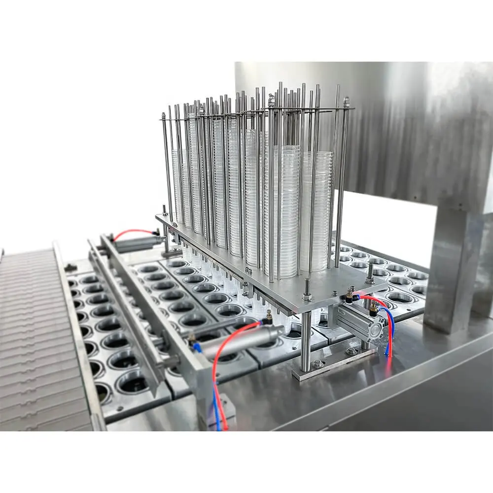 Riempitrice automatica per bottiglie d'acqua della macchina di rifornimento dell'olio da cucina