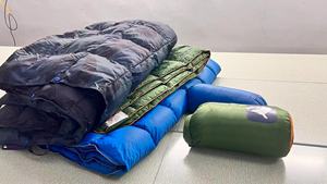 Siêu nhẹ xuống cắm trại chăn-650 điền vào điện Puffy Quilt. Nhỏ gọn và ấm áp Comforter cho du lịch, bãi biển, võng, Backpacking - Product Image 4