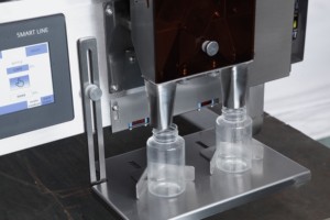 Máquina contadora de cápsulas electrónica semiautomática de escritorio a precio barato para tabletas - Product Image 5