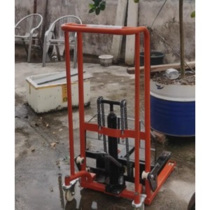 Apilador de carga y descarga accionado por transpaleta hidráulica Manual de nueva condición con plataforma de elevación eléctrica para carretilla elevadora - Product Image 4