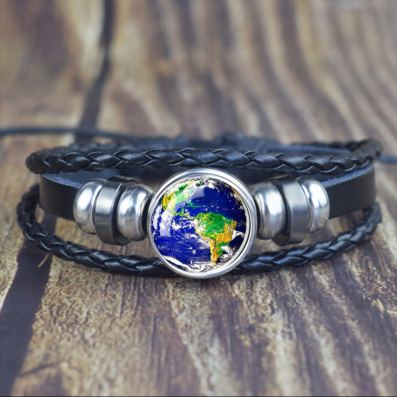 Earth-BLACK