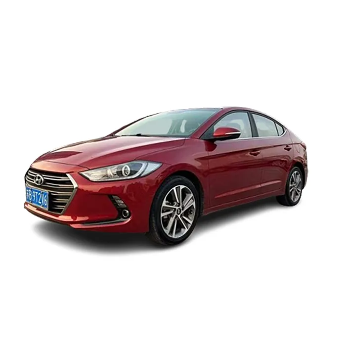 Choisissez Voitures en ligne Hyundai Elantra GDi 2016 1.6L Haute Configuration Mesdames Voitures d'occasion personnelles avec toit ouvrant électrique