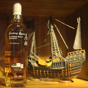 Gift Bottle Packing 5 Years Pure Malt <strong>Whisky</strong> 700ml Liquor Whiskey Distillery Factory Export Spirits - Product Image 3