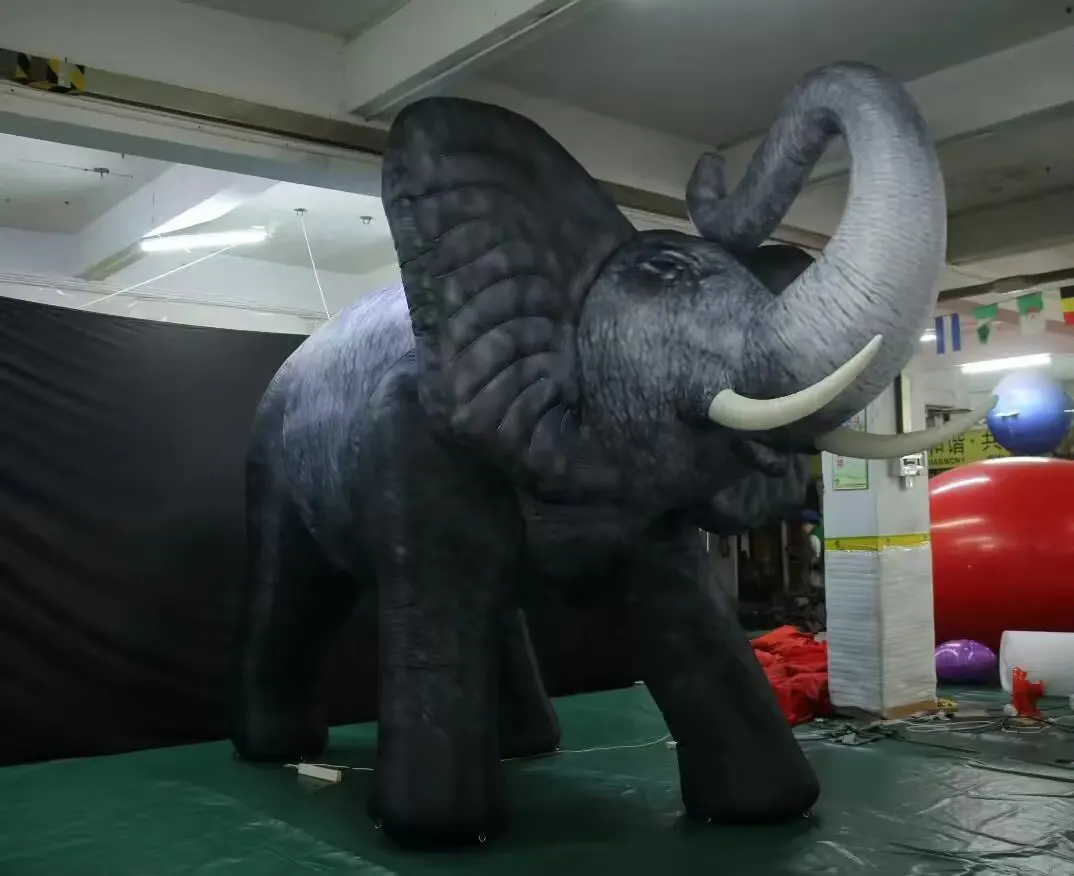 Elefante inflável personalizado dos desenhos animados do elefante para a decoração de eventos 5m inflável