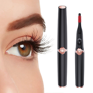 Hot Oplaadbare Draagbare Usb Aangedreven Elektrische Wimper Krultang Snel Verwarmd Langdurige Natuurlijke Wimpers Schoonheid Tool Voor Vrouwen - Product Image 1