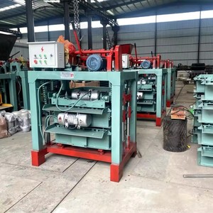 China Brick <span class=keywords><strong>Making</strong></span> Equipment Automatische Hebe <span class=keywords><strong>block</strong></span> form maschine Elektrische Beton ziegel maschine Zement <span class=keywords><strong>block</strong></span> herstellungs maschine