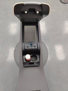 Vito Metris V260 V250コンソール収納冷蔵庫用多機能Vクラスアームレストボックス - Product Image 5