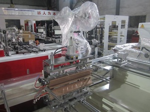 自動パッチハンドルバッグ/ソフトループハンドルバッグ/ストリングバッグ製造機 - Product Image 4