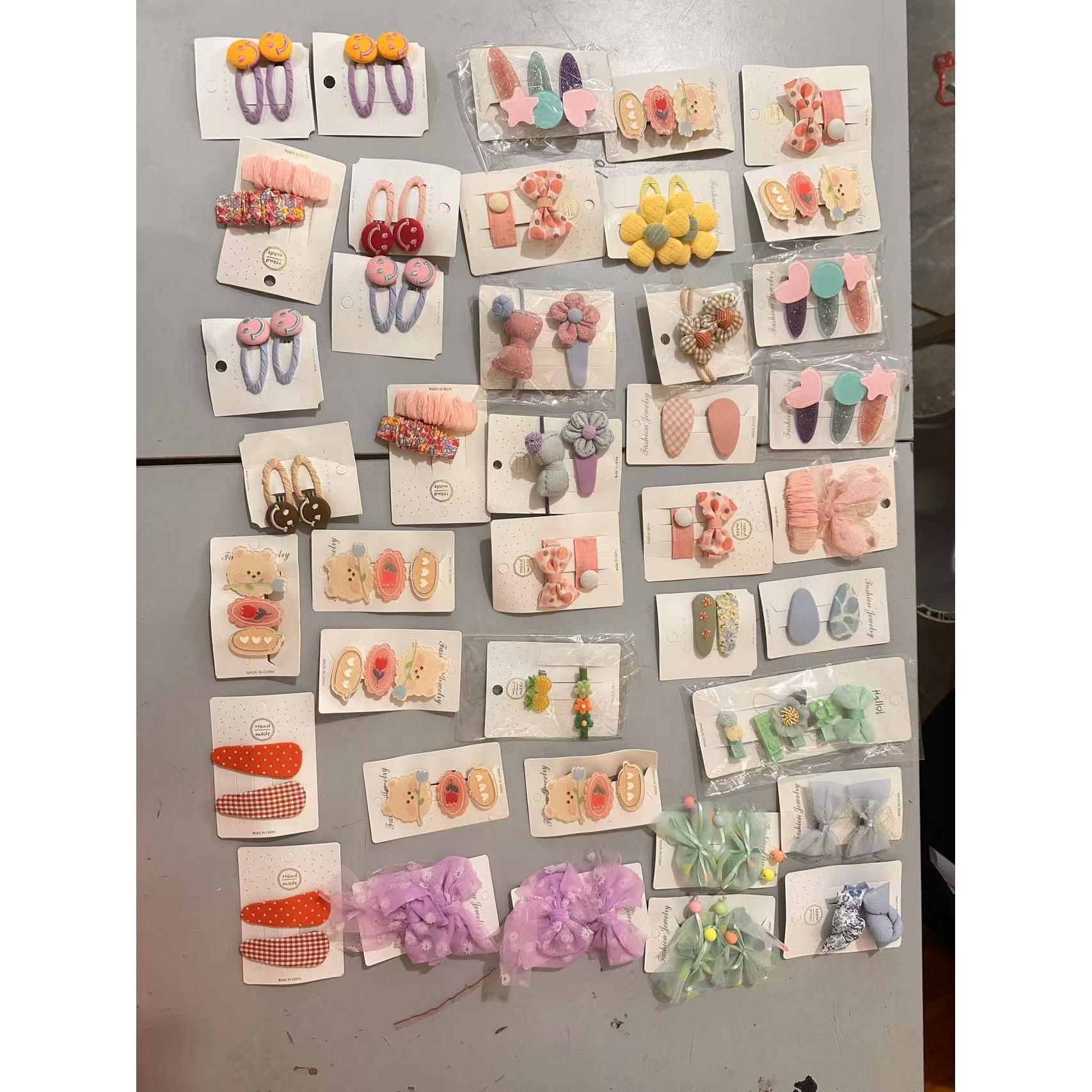 0.5 yuan per card, style is random, not limited to the picture.