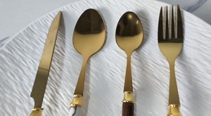 高档场合用豪华四件套陶瓷不锈钢长柄餐具 - Product Image 3