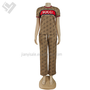 女性用夏服シャツとワイドレッグパンツセットデザイナープリント半袖ラウンドネックカジュアル2ピースセット - Product Image 6