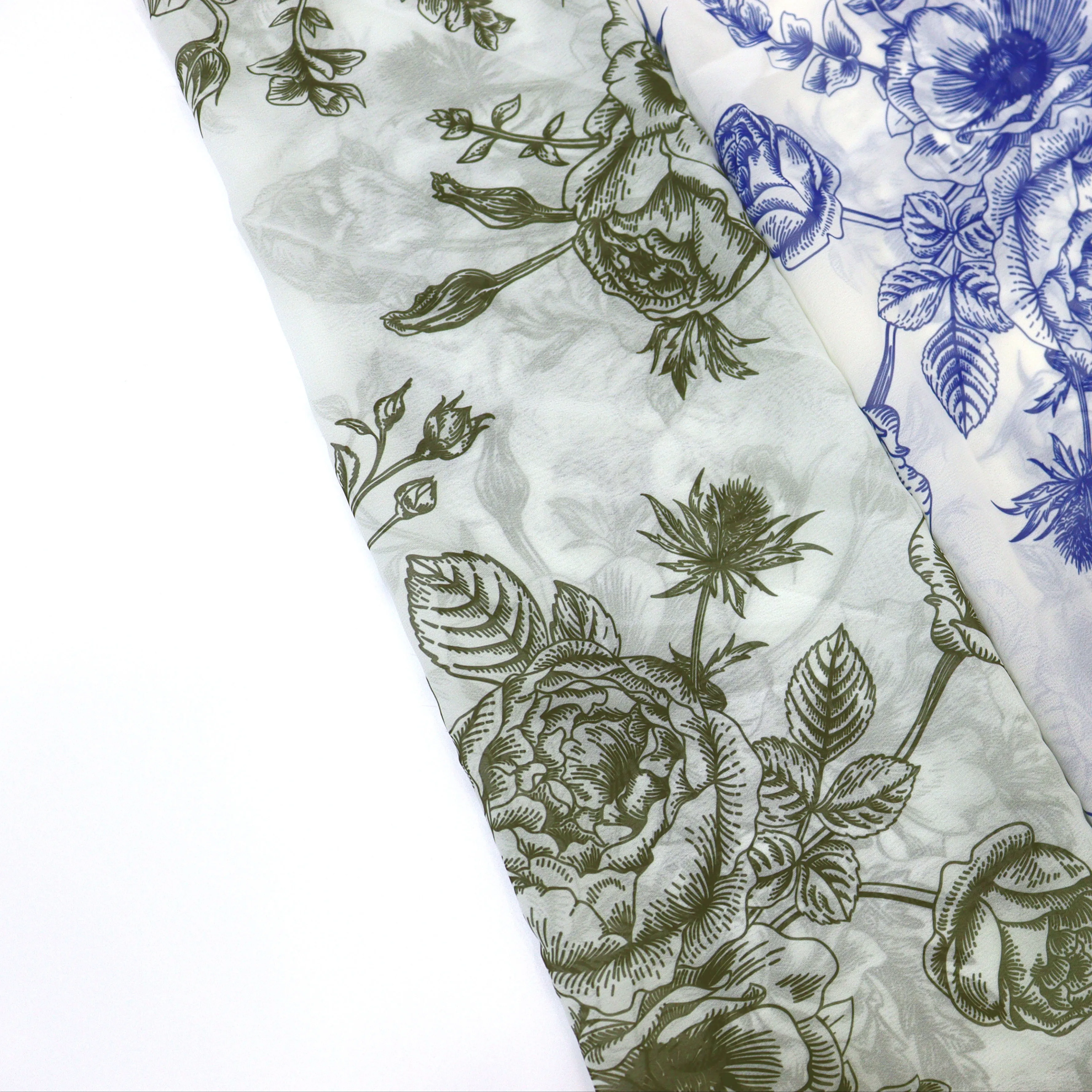 Mavi şifon perdelik süslemeleri kadın elbise için 100% polyester kumaş çiçek baskı şifon kumaş