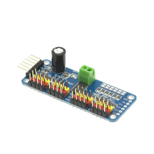 1-10 pz PCA9685 Robot Controller IIC interfaccia 16 canali 12 Bit PWM Servo motore Driver Board per Robot/ Raspberry Pi - Product Image 3