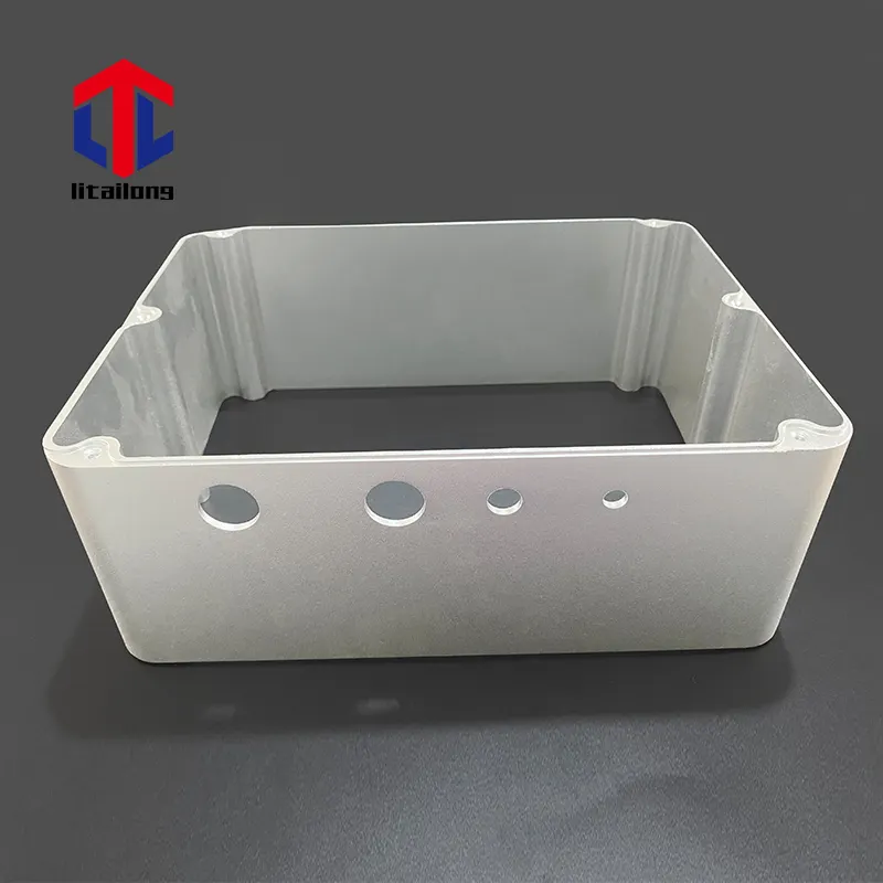 Carcasa de aluminio de mecanizado CNC personalizada para piezas electrónicas, carcasa de anodizado de plata con chorro de arena