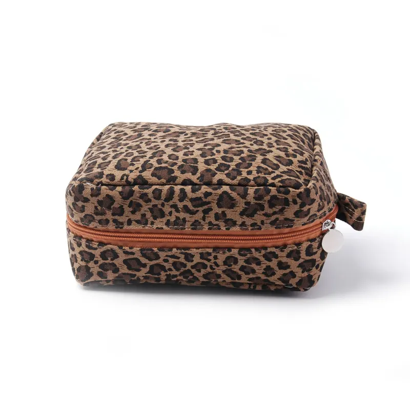 Estuche para cosméticos de leopardo marrón para mujer, venta al por mayor, en blanco, DMA8387