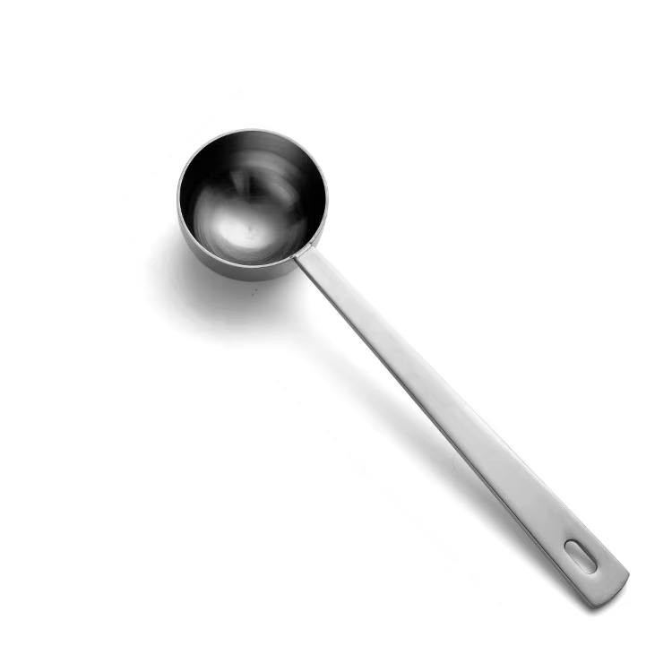 Cuchara de plata de 19 cc.