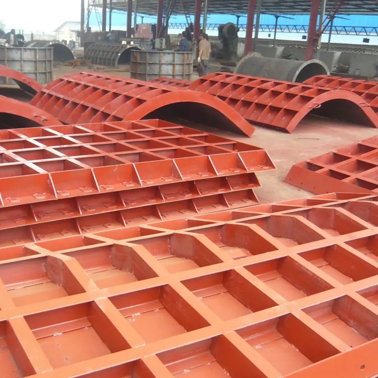 Coated steel concrete formwork for road and bridge construction
