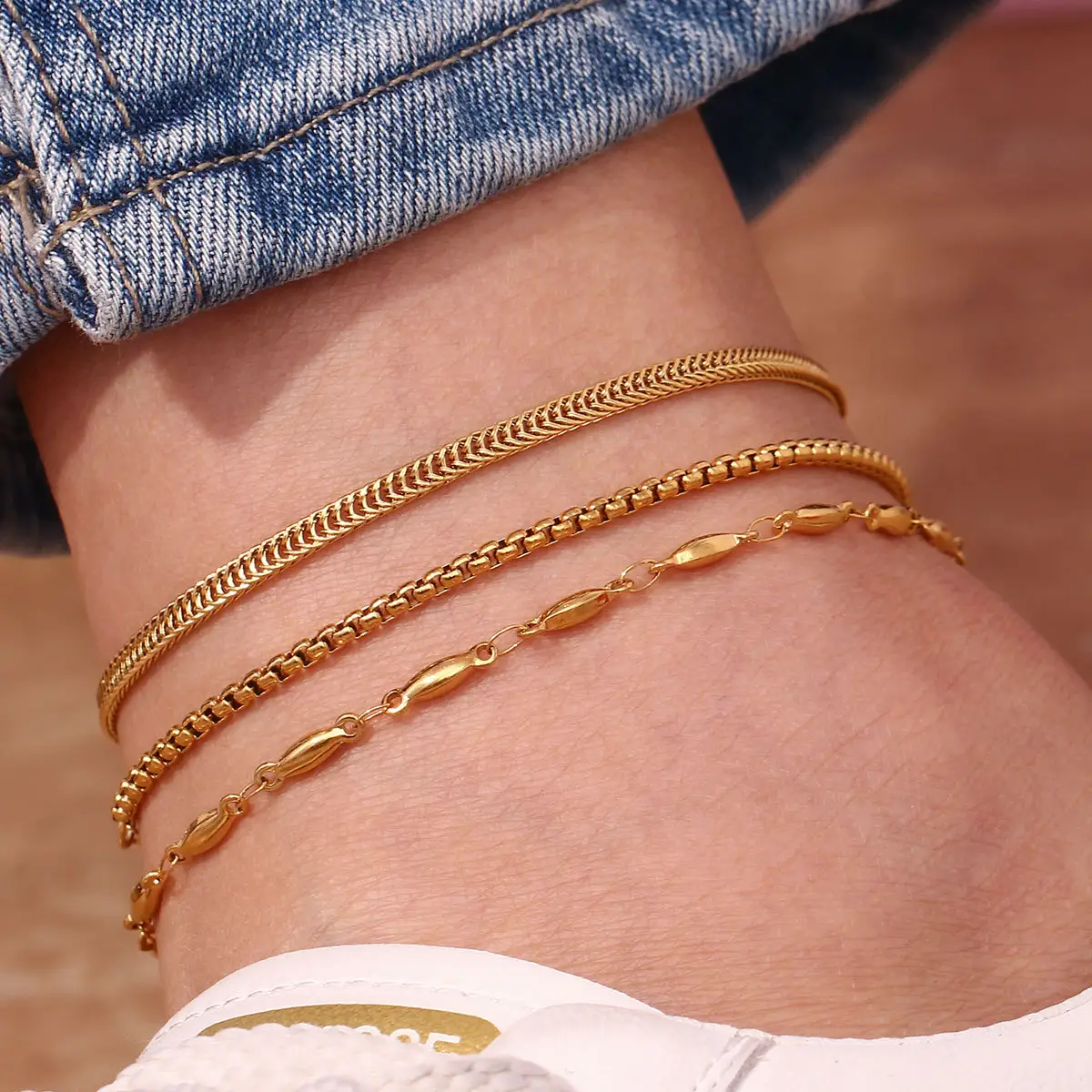 Braccialetto alla caviglia con catena del piede da donna senza appannamento De Cheville PVD Jewelry cavigliere in acciaio inossidabile placcato oro 18 carati per le donne
