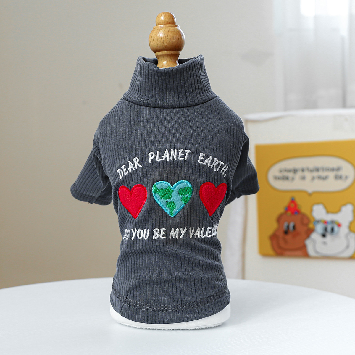 เสื้อซับในสีเทา - Love and Peace