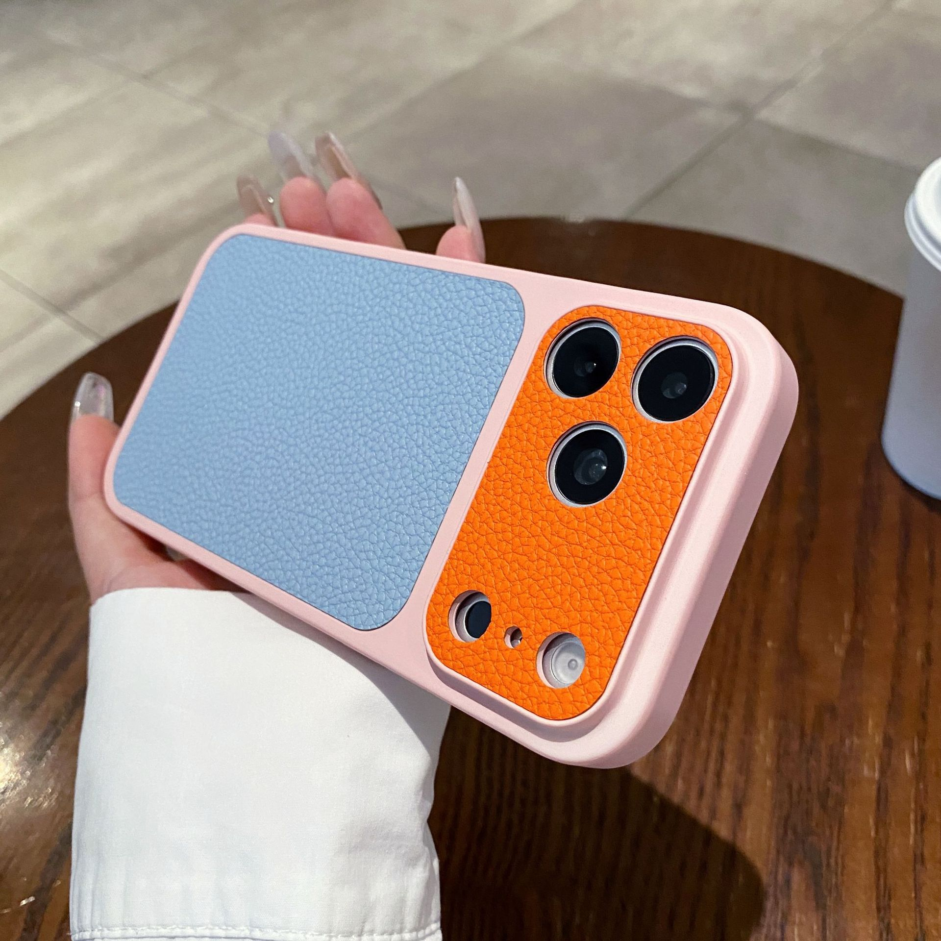 Orange + bleu