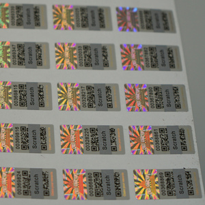 Adesivo con codice QR di sicurezza con etichetta antigraffio di autenticità stampata personalizzata numero di serie unico etichetta vuota olografica 3D originale originale