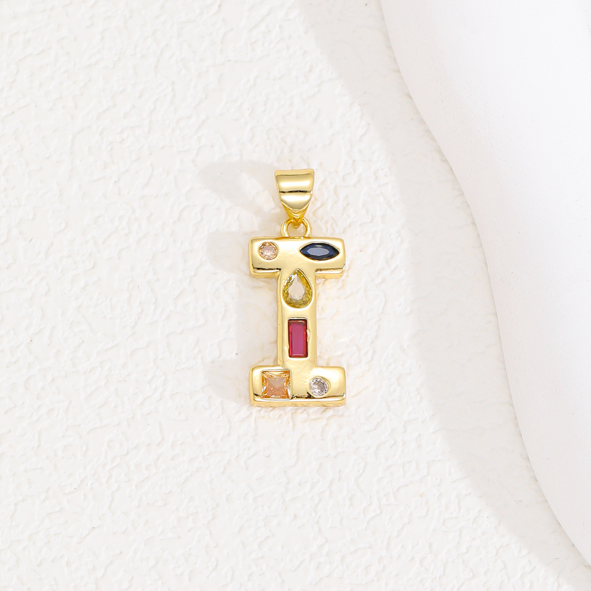 I (pendentif unique)