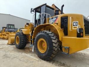 CAT 966H многофункциональный погрузчик номинальная нагрузка 6 тонн мощность двигателя 195 кВт уникальные особенности