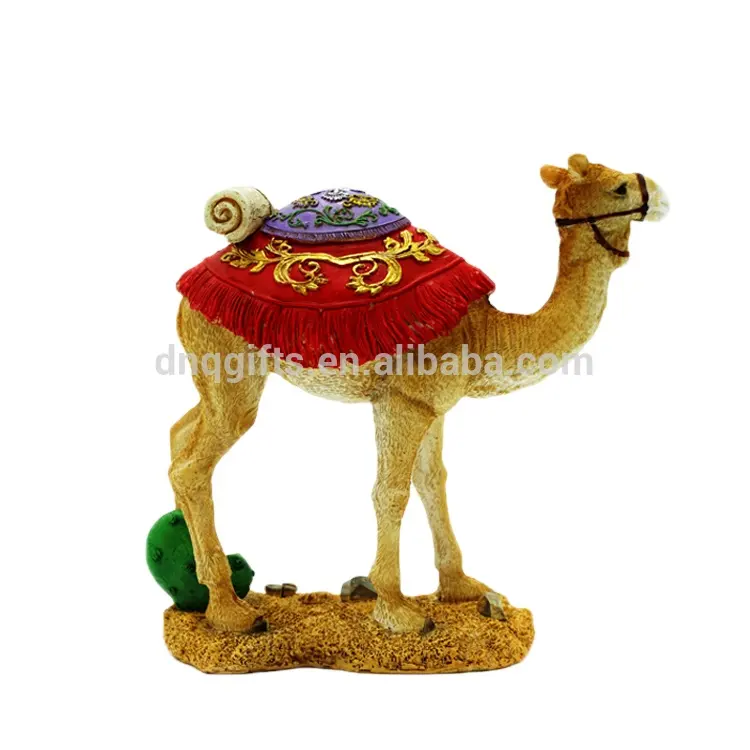 Figurine di souvenir di cammello decorativo in resina di Dubai