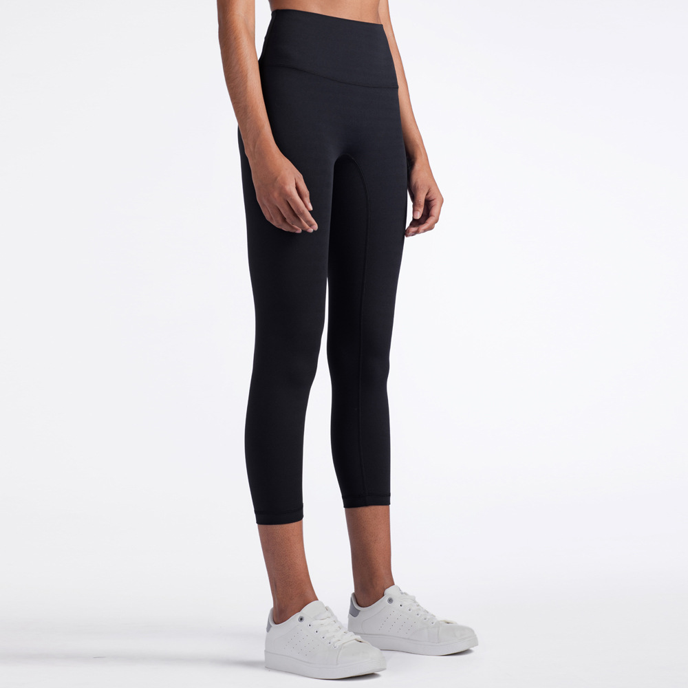 color 14 3/4 capri pants
