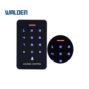 Controlador de acceso independiente táctil de plástico, entrada y salida Wiegand, compatible con tarjeta RFID y contraseña - Product Image 2