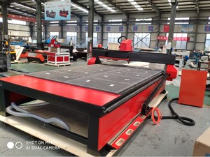 Single Spindle 1325 Máquina de grabado de madera de 3 ejes con sistema de control DSP para uso doméstico y publicidad Precio competitivo - Product Image 5
