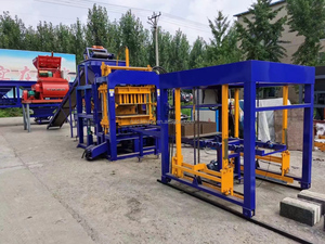 Il completamente automatico integrato blocco di interblocco QT5-15 che fa la macchina per cemento blocchi di mattoni cavi è per la vendita - Product Image 4