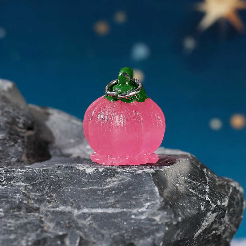 Lanternes roses lumineuses